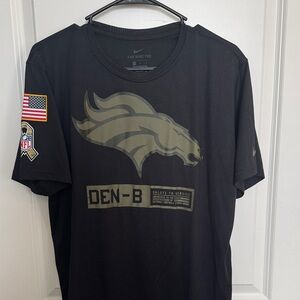 Nike Men's Black and Olive Graphic Tee